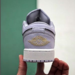 Shoes - Air Jordan AJ1 Low Shoes - Air Jordan AJ1 Low